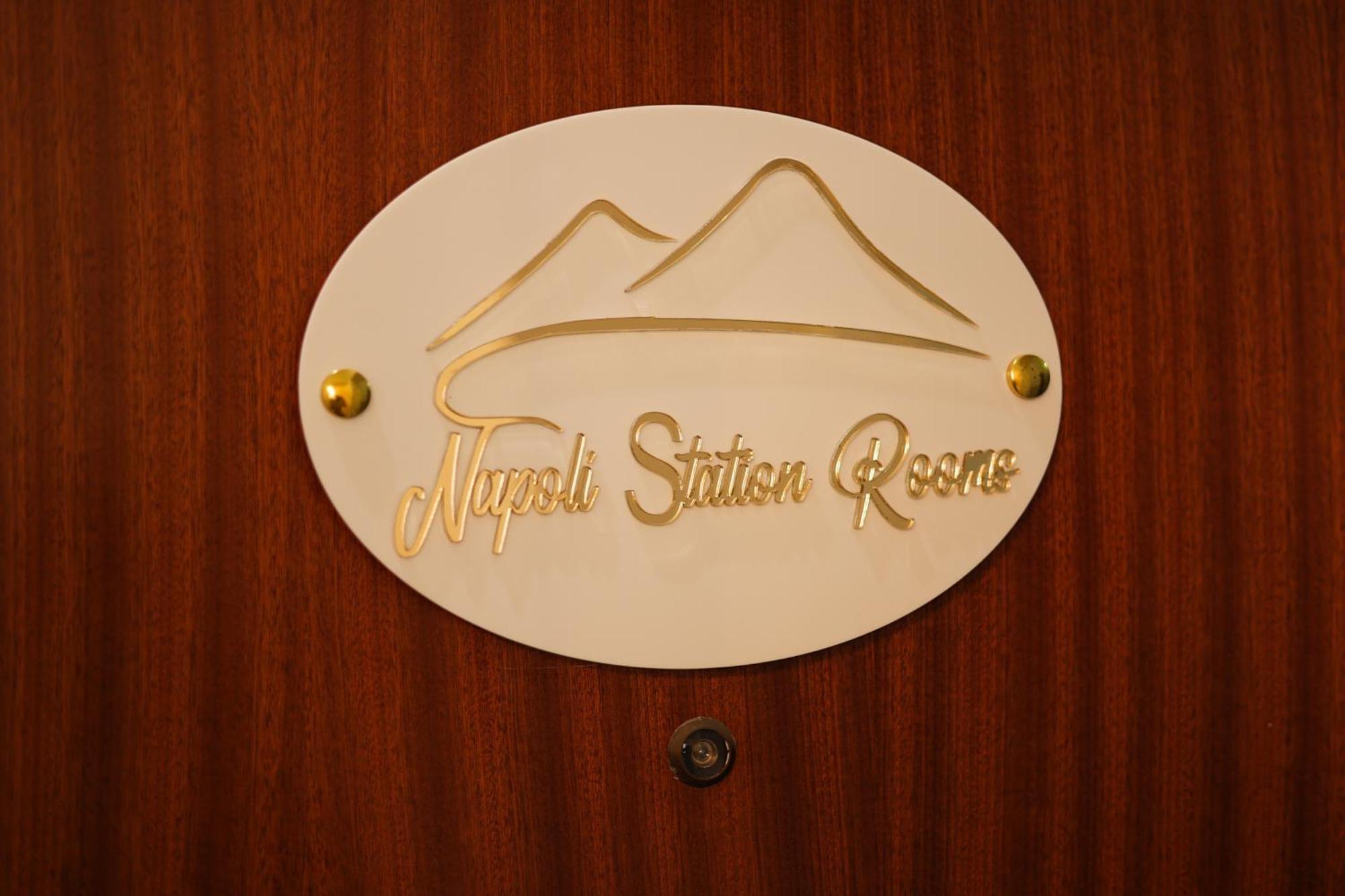 Napoli Station Rooms Exterior photo